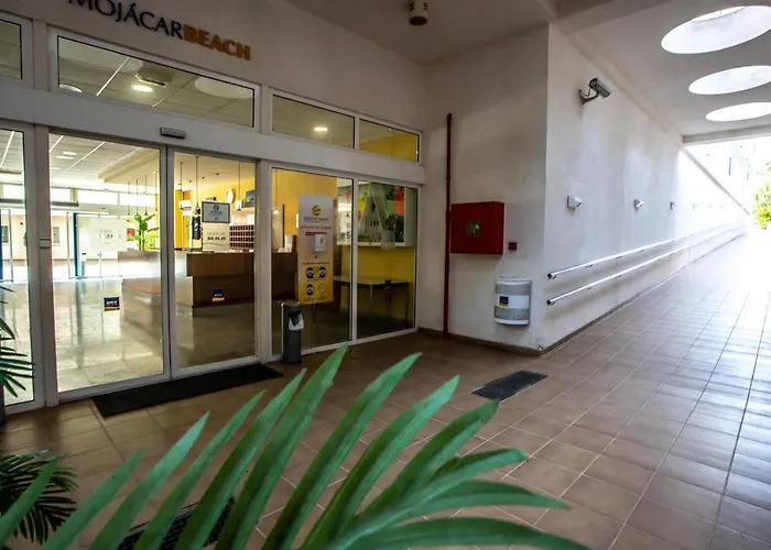 Hotel Apartamentos Mojacar Beach *